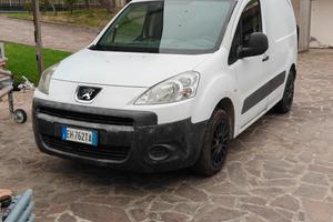 peugeot partner  3 posti