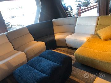 Divani nuovi in svendita dal magazzino