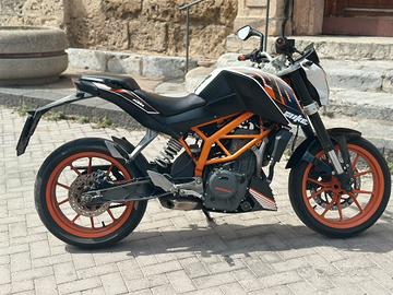 KTM Duke 390 2016 - Motore da rivedere / Ricambi