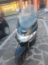 Suzuki Burgman 400