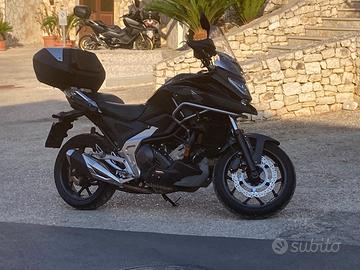 Moto Honda nc 750 X mod travel