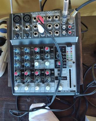 Impianto audio behringer + amplificatore per basso