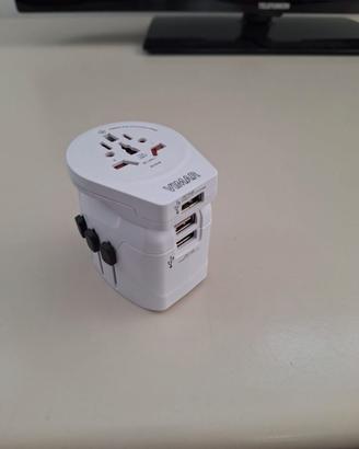 Adattatore multi presa da viaggio