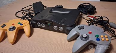 Nintendo N64 con 7 giochi e zaino NintendoMania