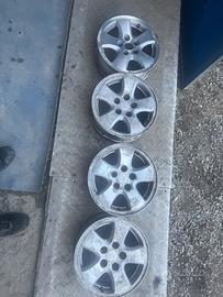 4 cerchi terius  da 15
