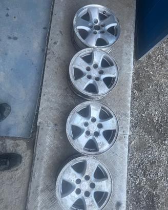 4 cerchi terius  da 15