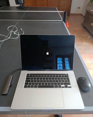 MacBook pro 16"