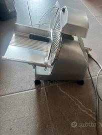 Affetatrice essedue ottien condizioni