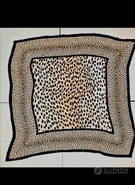 foulard in seta Cavalli