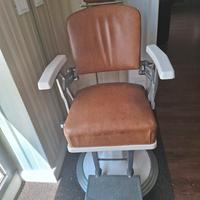 sedia da barbiere vintage