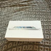 Iphone 5 bianco. Vintage. Offrite voi