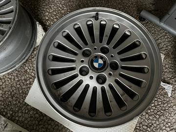 CERCHI IN LEGA PER BMW Serie 5 E39 Berlina (96>03)