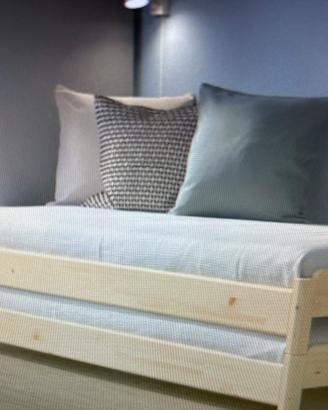 2 letti utaker ikea + 1 materasso agotnes
