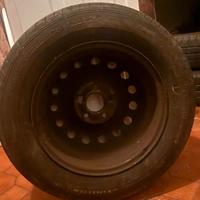 Gomme auto 195/65 15
