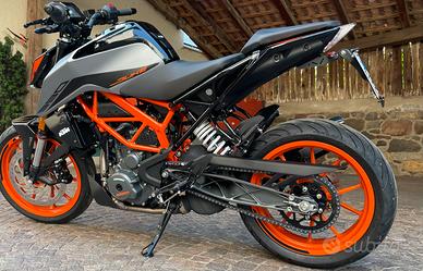 KTM Duke 390