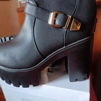 Tronchetti donna colore nero n.37