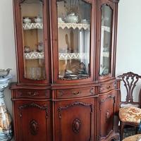 mobili antichi in legno