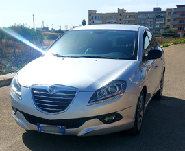 Lancia delta 1.6 120 cv gold anno 1014