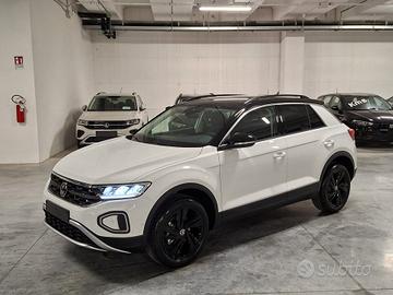 Volkswagen T-Roc 1500 TSI ACT 150CV Sport Km.0