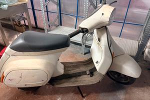 Vespa Piaggio 50 CC Mod. Speedmaic 89