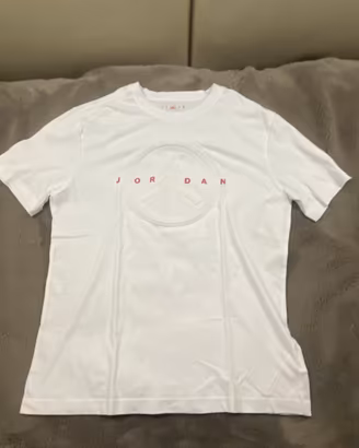 T-shirt Jordan Bianca Logo Embossed