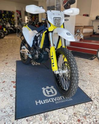 Husqvarna 701 Enduro