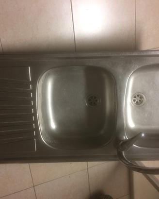 Lavello inox due vasche dx cucina