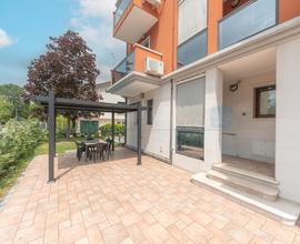 MARGHERA Bicamere con giardino e garage H205-1