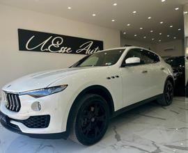 Maserati Levante 3.0 V6 Granlusso 250cv Q4 *tetto*