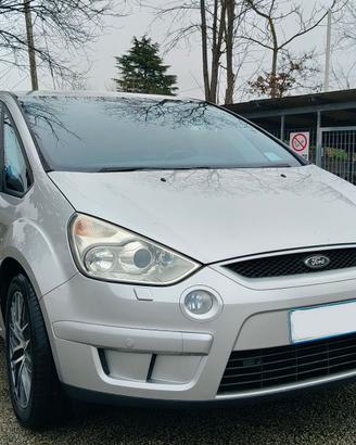 Ford S-Max 2.0 TDCi automatica 7 Posti