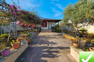 Villino Indipendente + Corte 300 Mq Torchiarolo