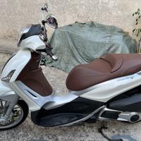 Piaggio Beverly 300 - 2011