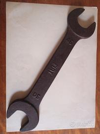 Enorme chiave Inglese FIAT anni 30. mis..  46/50
