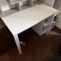 Scrivania Ikea Brusali come nuova mai utilizzata