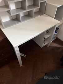 Scrivania Ikea Brusali come nuova mai utilizzata