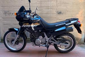 Honda NX 650 Dominator