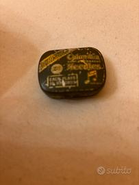 Rara scatolina metallica con puntine di gramofono