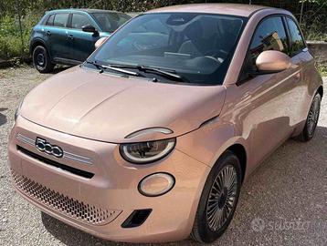 FIAT 500 Berlina Hybrid Torino