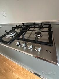 Piano Cottura a Gas “AEG” 4 fuochi