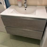 Mobile bagno e specchio led