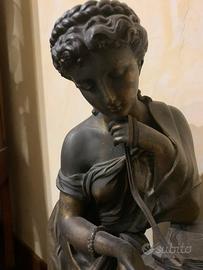 Antico orologio da museo