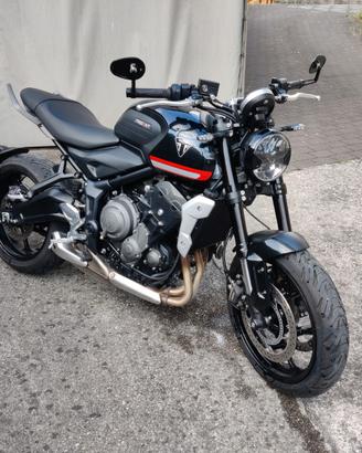 Triumph Trident 660