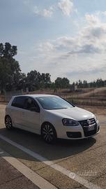 Golf 5 in buono stato