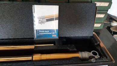 Forcella Ohlins tradizionale FG620 43mm universale