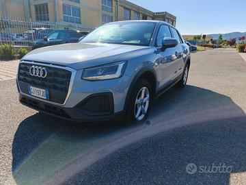 Audi Q2 35 TDI S tronic Business