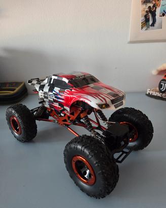 macchina telecomandata rock crawler