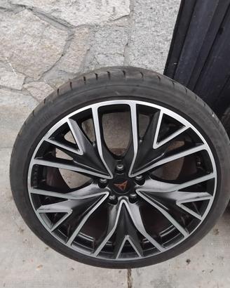 Cerchi Cupra 19 + gomme 225/35 R19