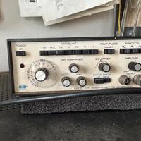 SWEEP-FUNCTION GENERATOR MODEL 121