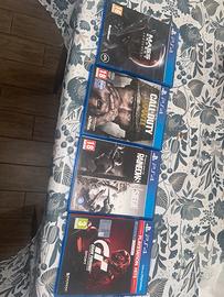 Lotto 4 Giochi PS4