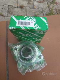 cuscinetti con flange 